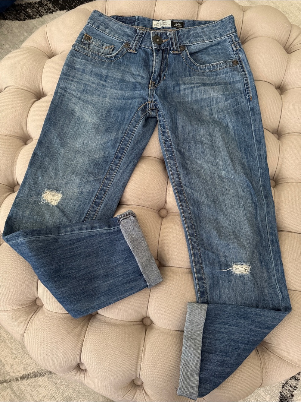 Aeropostale Women's Light Blue Distressed Boyfriend Jeans